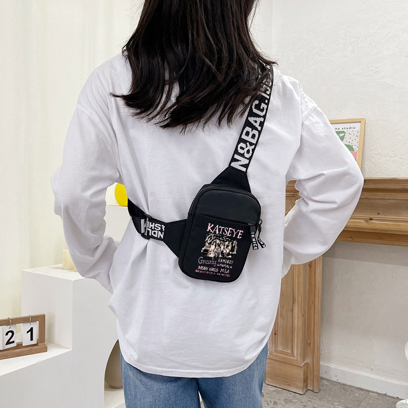 Fashion K POP K-KATSEYE Women' - Sports Equipment Bag recension och pris