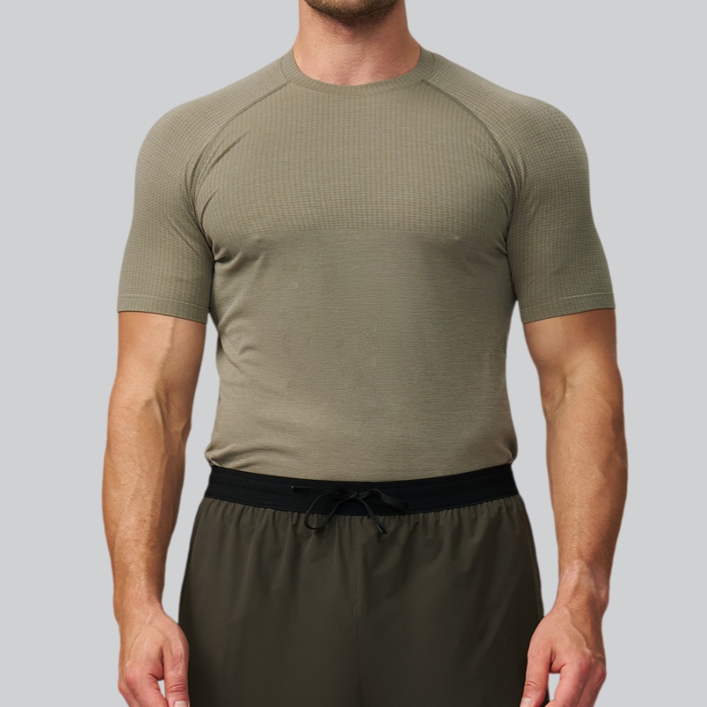 Men's Solid Color Sports T-shi - Sports Equipment Logos recension och pris